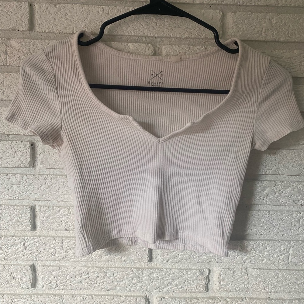 PACSUN WHITE CROPPED TEE SHIRT